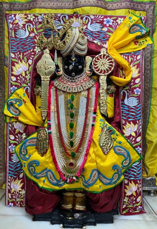 Premium Yellow & Maroon Embroidered Bhagwan Ji Poshak